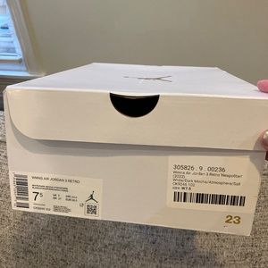 7.5 Women’s Air Jordan 3 Retro ‘Neopolitan’